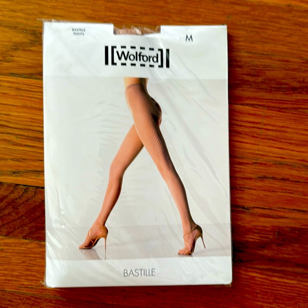 Wolford Bastille tights NWT size M